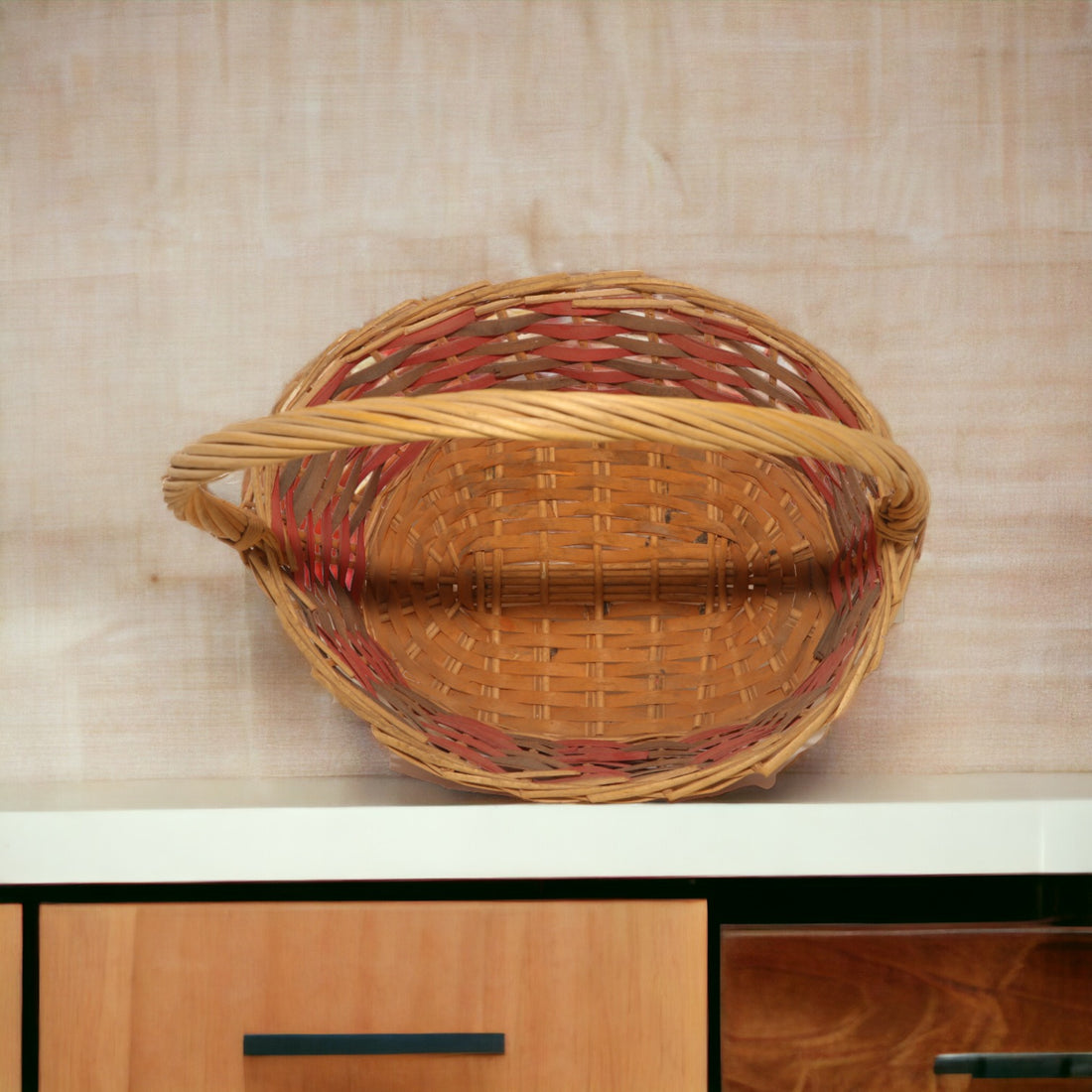 Round Single Handle Wooden Basket