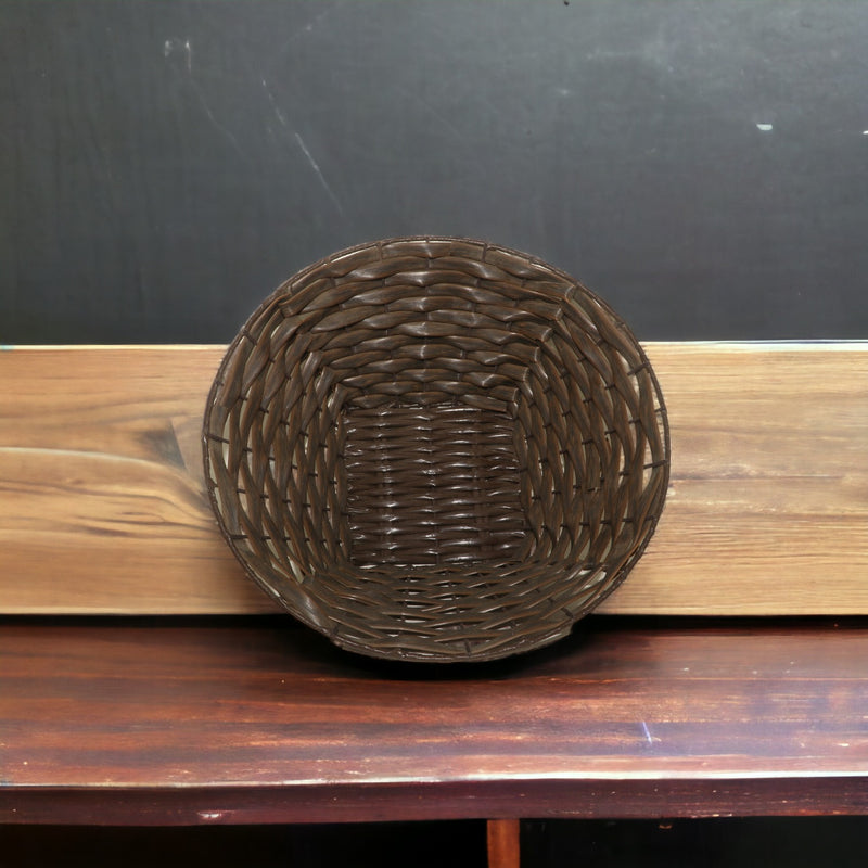 Round Plastic Fiber Brown Woven Basket
