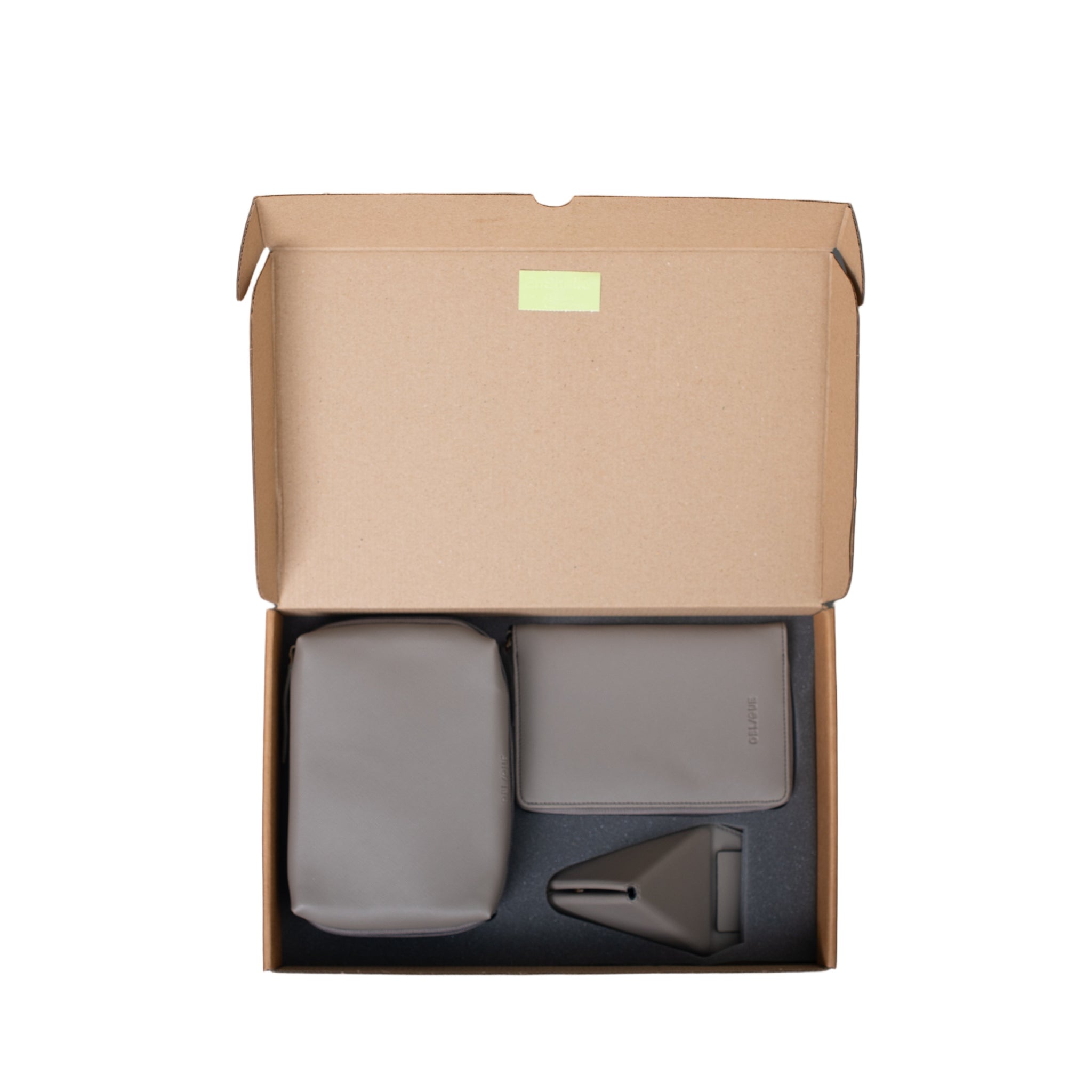 Heathrow Tech Pouch Passport Holder Mobile Stand Gift Set