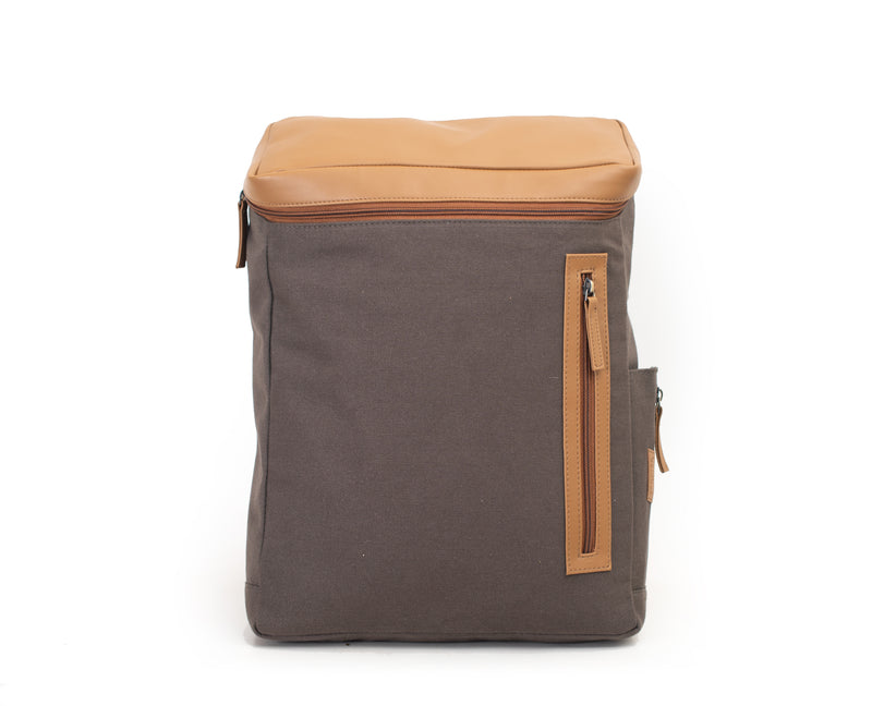 Oblique Flash Backpack Charcoal: 1N
