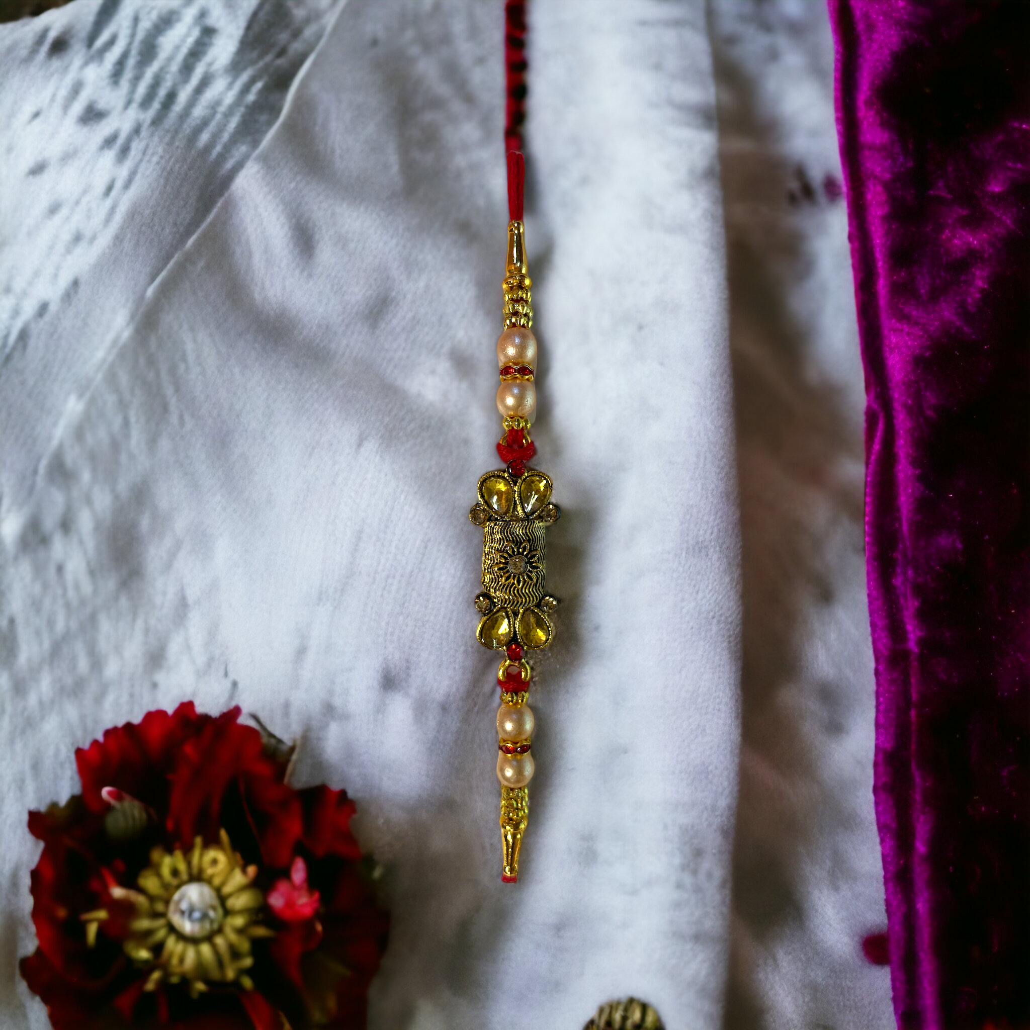 "Enduring Ties Classic" Rakhi