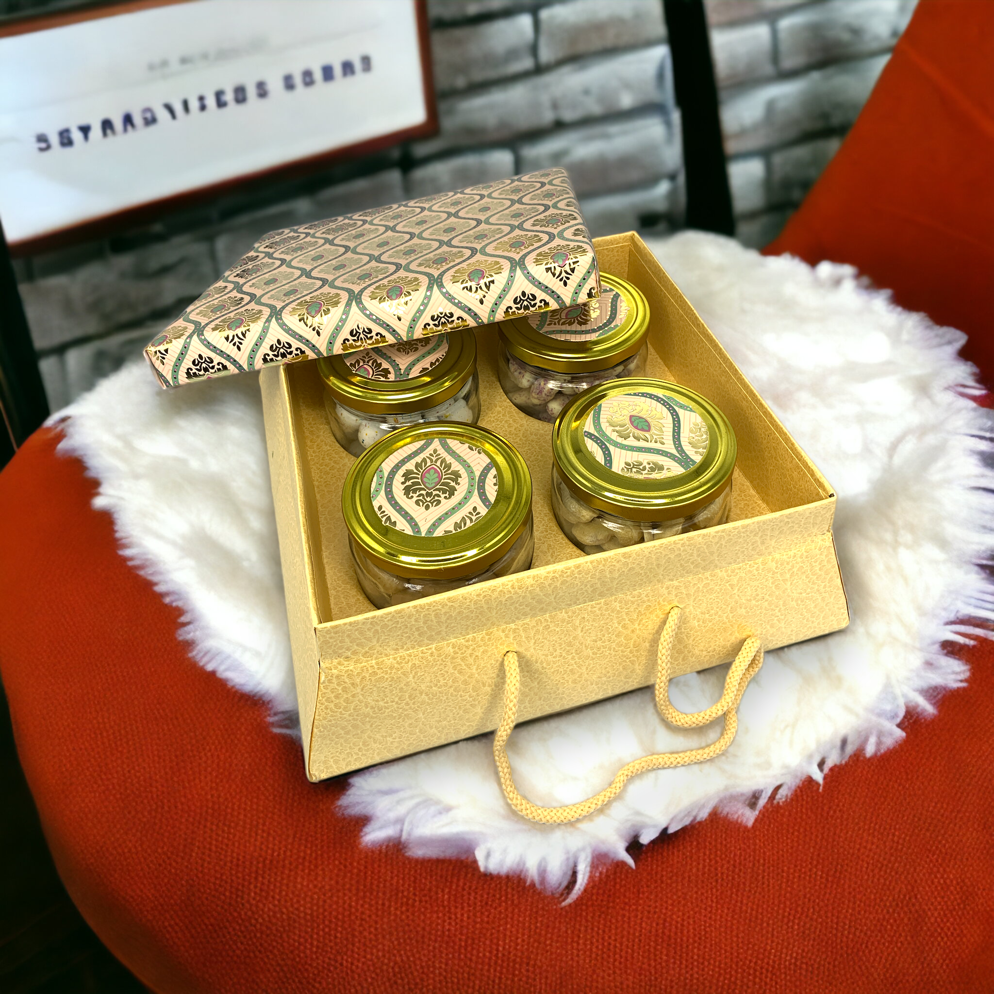 Janmat Box with Dryfruits:4 Jars