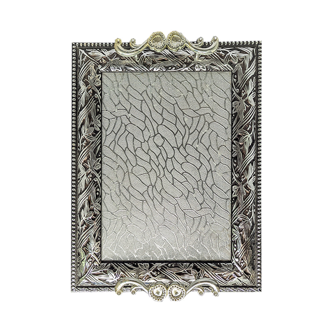 Antique-Style Decorative Photo Frame